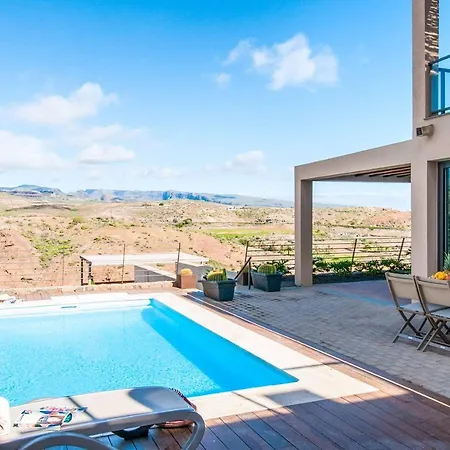Villa Terrazas 14 *